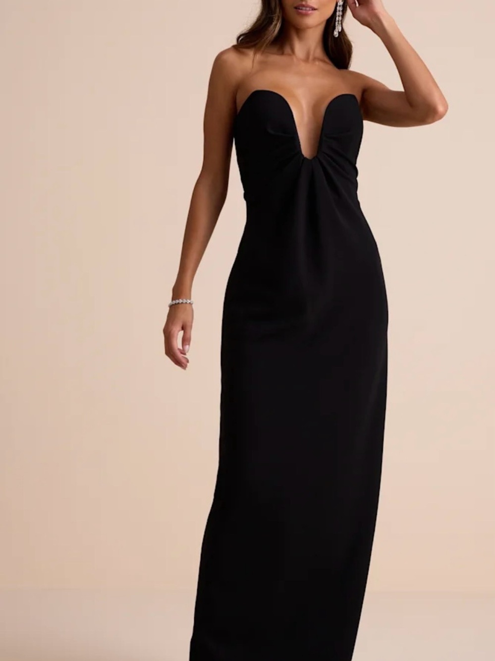 Lulu's Strapless Black Plunge Column Gown